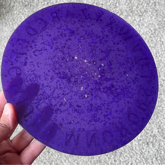 Handmade Pendulum/Spirit Board - Picture 6 of 6